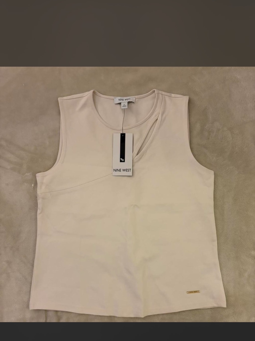 Nine West Cream Sleeveless Crewneck Tank